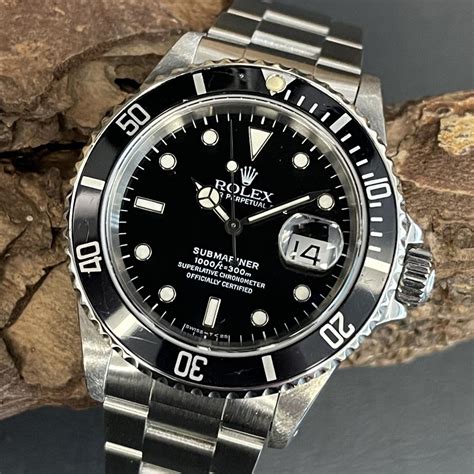 rolex submariner oyster perpetual date 16610|rolex submariner price chart.